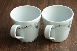 画像5: 色絵絵変わりマグカップ　/　清水なお子