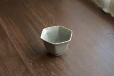 画像1: 薄墨6角輪花鉢(小)　/　土井善男 (1)