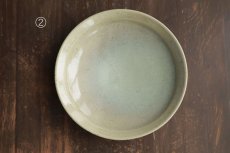 画像3: 灰釉7寸皿（ベージュ）　/　早川ヤスシ (3)