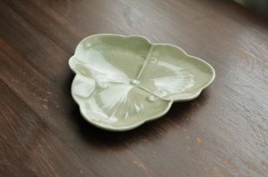 画像2: 貫入青磁花形洲浜皿　/　稲村真耶