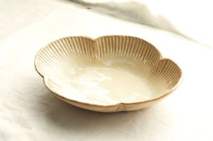 画像1: 耐熱木瓜深皿（L）白　/　石渡磨美