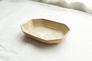 画像1: 耐熱八角皿（M）白　/　石渡磨美
