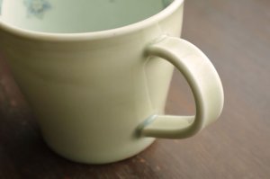 画像5: 薄青イスパニア紋×灰緑マグカップ　/　村山朋子