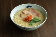 画像8: 桃に蝙蝠6寸鉢　/　清水なお子 (8)