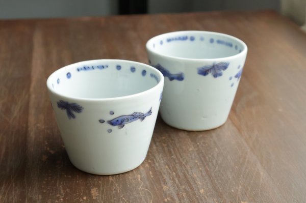 画像1: 色絵蕎麦猪口魚藻文　/　清水なお子 (1)