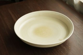 稲村真耶さんの月光釉の花器 稲村真耶 月光釉手付き小瓶 ｜ 暮らしのうつわ花田 和食器 通販